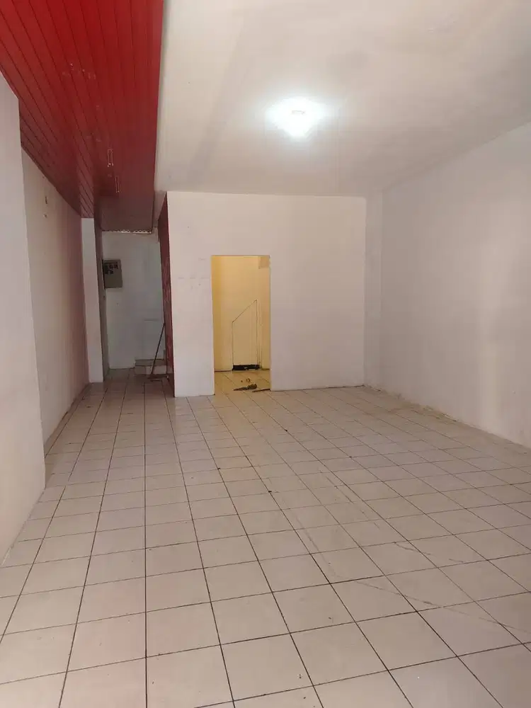 Ruko 3,5 Lantai Pusat Kota Bandung Lokasi Strategis Siap Pakai