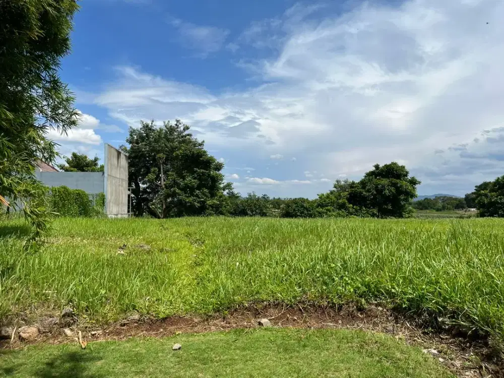 Dijual Cepat! Kavling Titiswari Good View Danau di Kota Baru Parahyangan