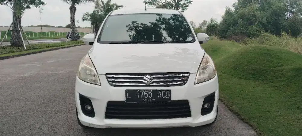 SUZUKI ERTIGA GX 1.5 AT 2014 PUTIH KM 68rb