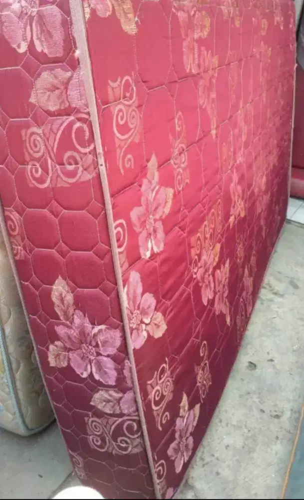 Kasur springbed