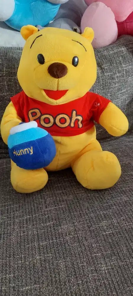 BONEKA POOH DIJUAL DIHARGA PRODUKSI