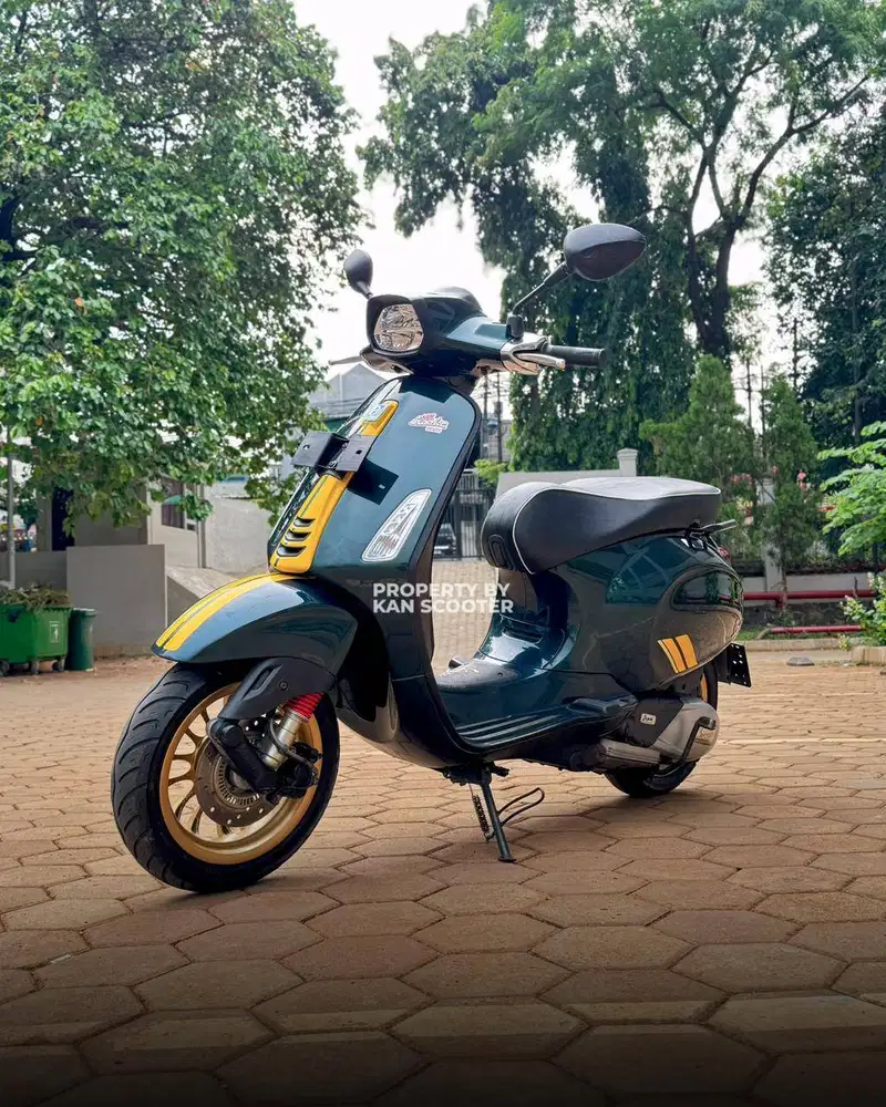VESPA SPRINT RACING SIXTIES LIMITED EDITION 2020 TERMURAH