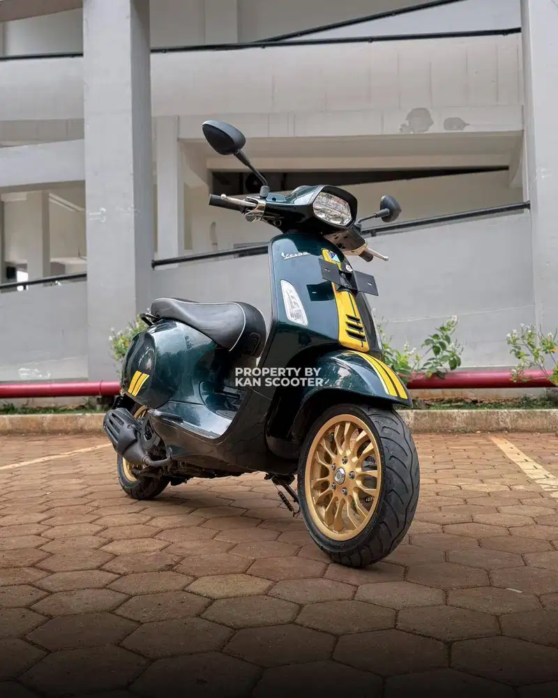 JUAL MURAH VESPA SPRINT RACING SIXTIES LIMITED EDITION 2020 MULUS