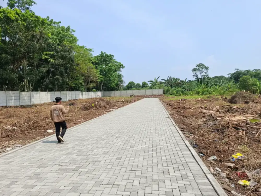 Kavling Strategis Cisauk,Akses Jalan ke Stasiun Jatake