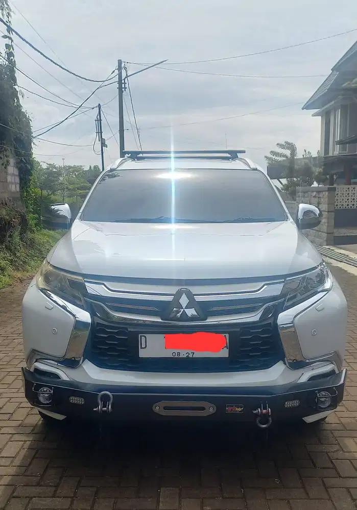 JUAL PAJERO SPORT 4X2 AT 2018