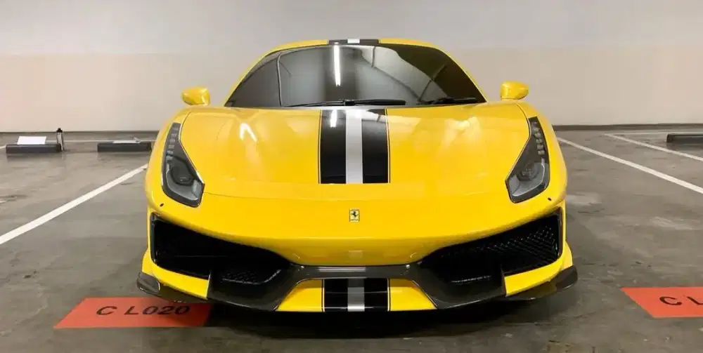 Ferrari 488 Pista Coupe 2021