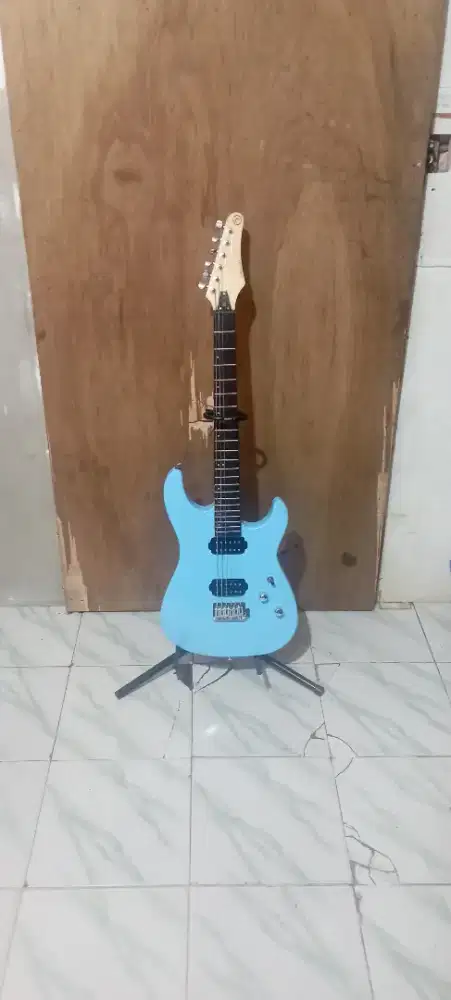Gitar Listrik Samick SS-71 Kondisi masih bagus