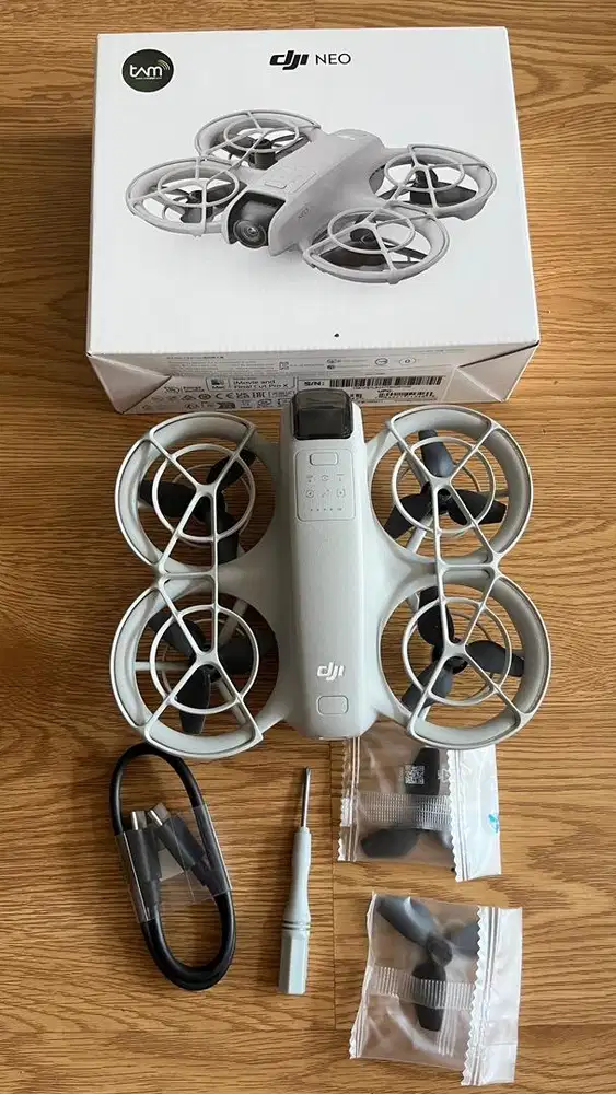 DJI Neo Basic Drone Full Box