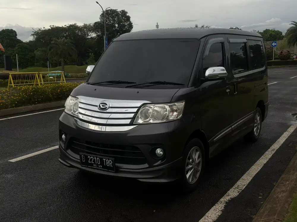 Daihatsu Luxio 2017 Bensin