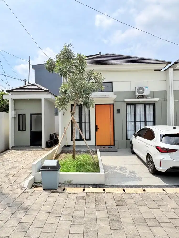 Dijual Rumah Residence CASH / KPR Akses Pinggir Jalan di Cibinong
