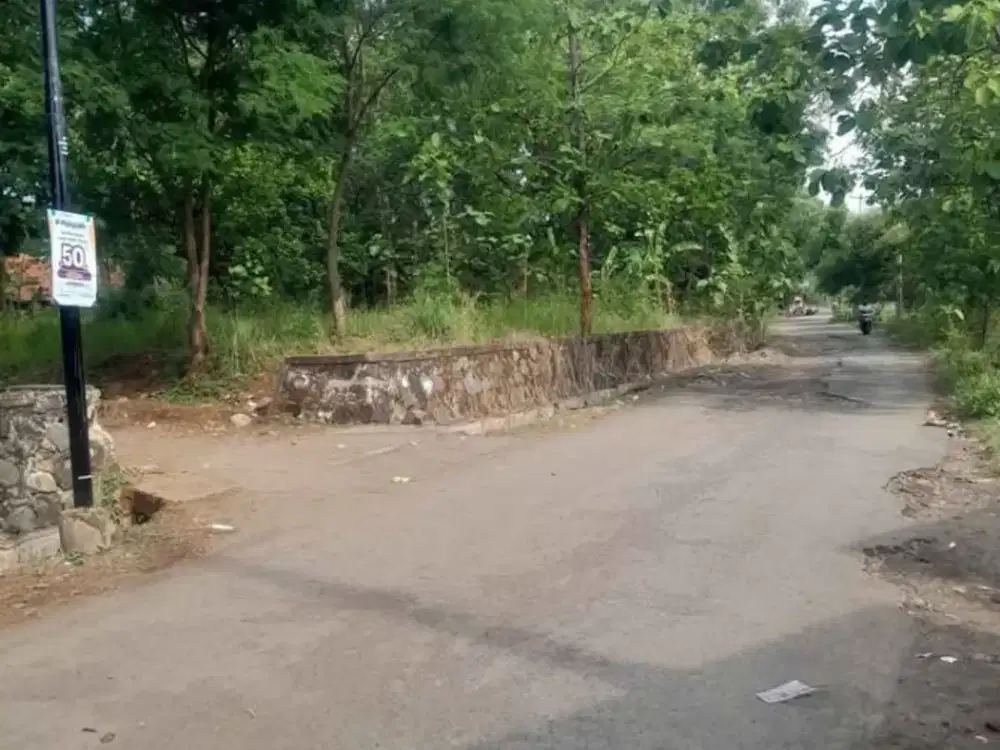 Tanah Padat Strategis Pinggir Jalan Argasunya Siap Bangun