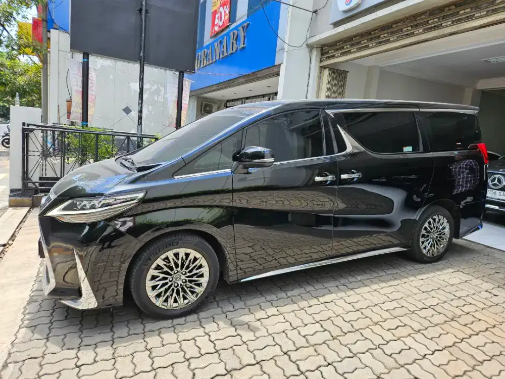 Lexus LM 350 2020 Istimewa Servis rutin