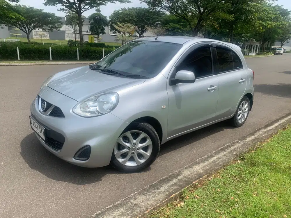 Nissan March 2018 Bensin
