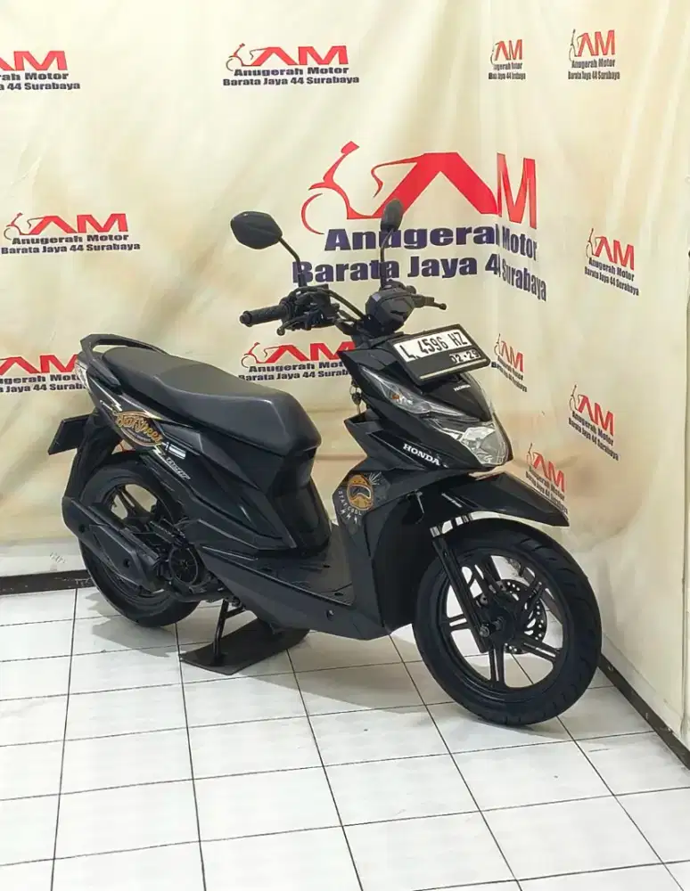 Honda Beat Street Tahun 2019 warna Hitam glossy