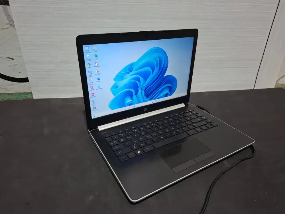 LAPTOP HP 14-CM0XXX AMD A4-9125 RAM 4GB SSD 128

Spesifikasi