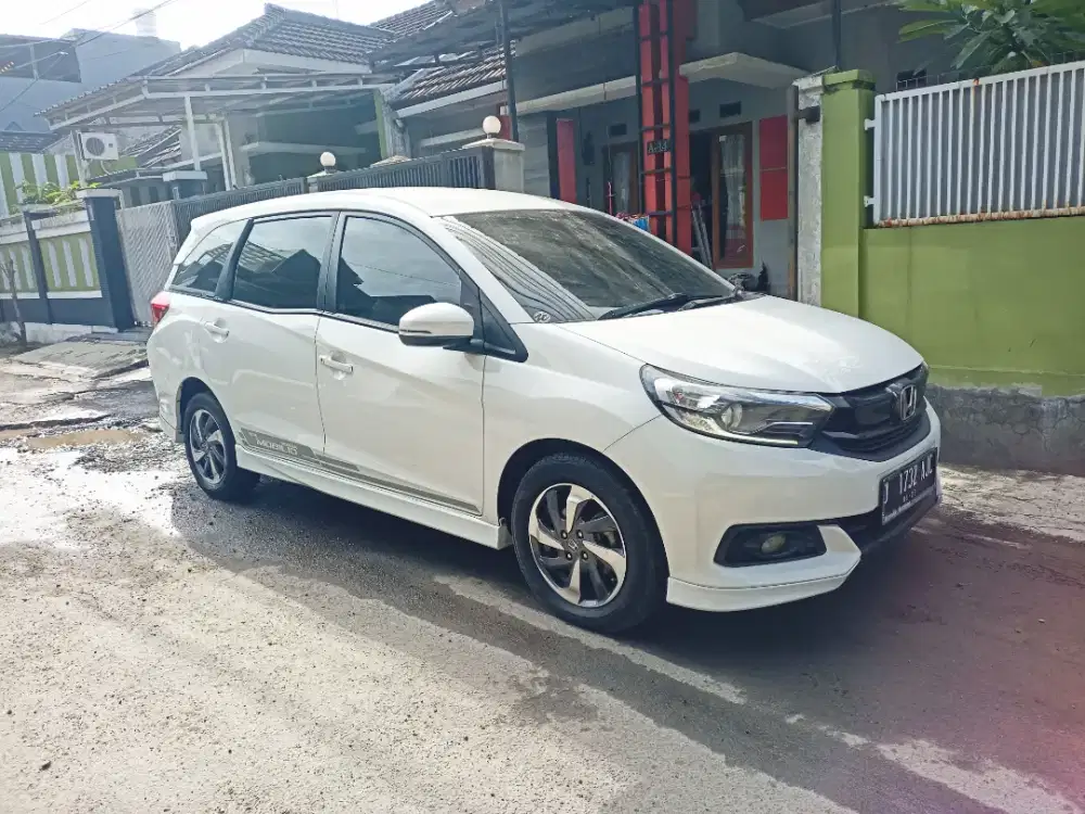 Honda Mobilio E CVT Facelift 2021 AT