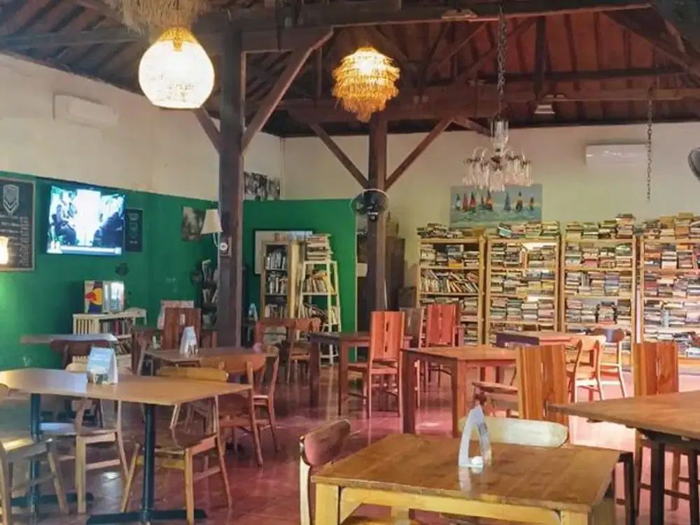 Ex Resto Lokasi di Sisi Pantai Disewakan, di Sanur, Denpasar Area