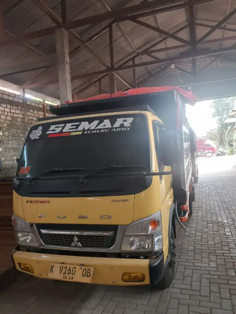 Jual Cepat 4 unit Dump Truck FESHDX Euro 4