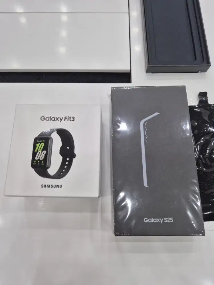 Cicilan 0% Samsung S25 Free Gift menarij