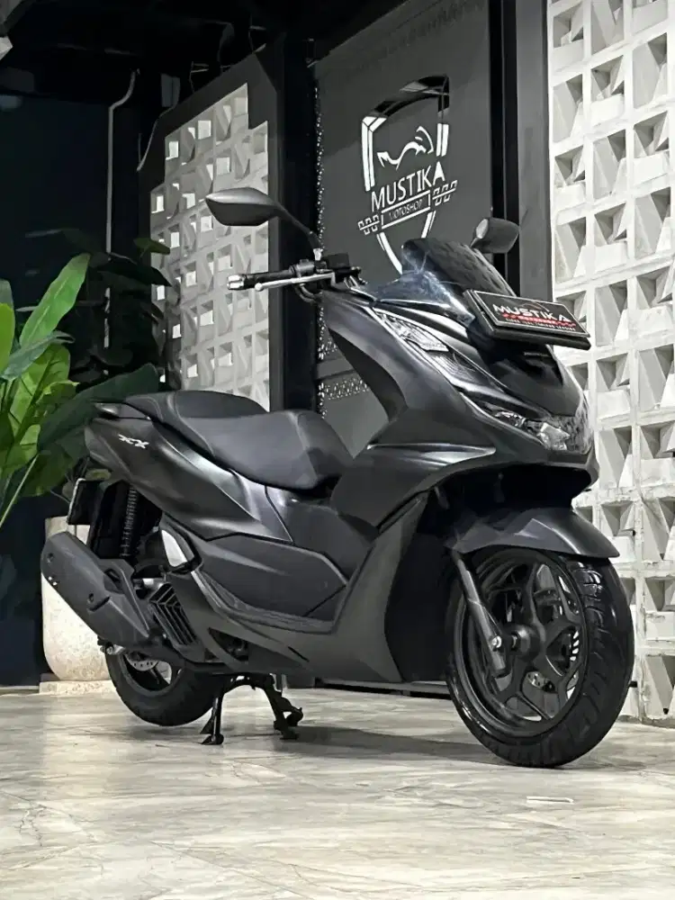 HONDA PCX 160 CBS 2022 - Chintia Mustika