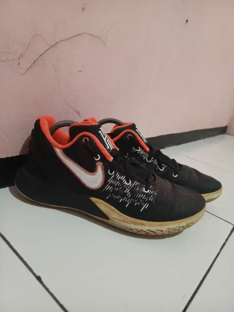 Nike Kyrie Flytrap 2 EP bright crimson