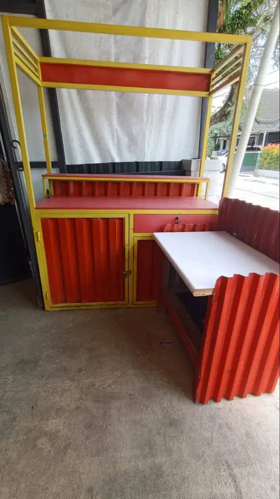 Booth Jualan & Meja Kompor