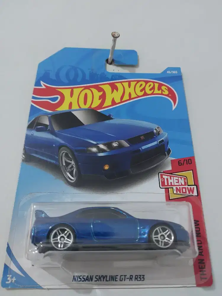 Hot wheels nissan skyline GTR r33