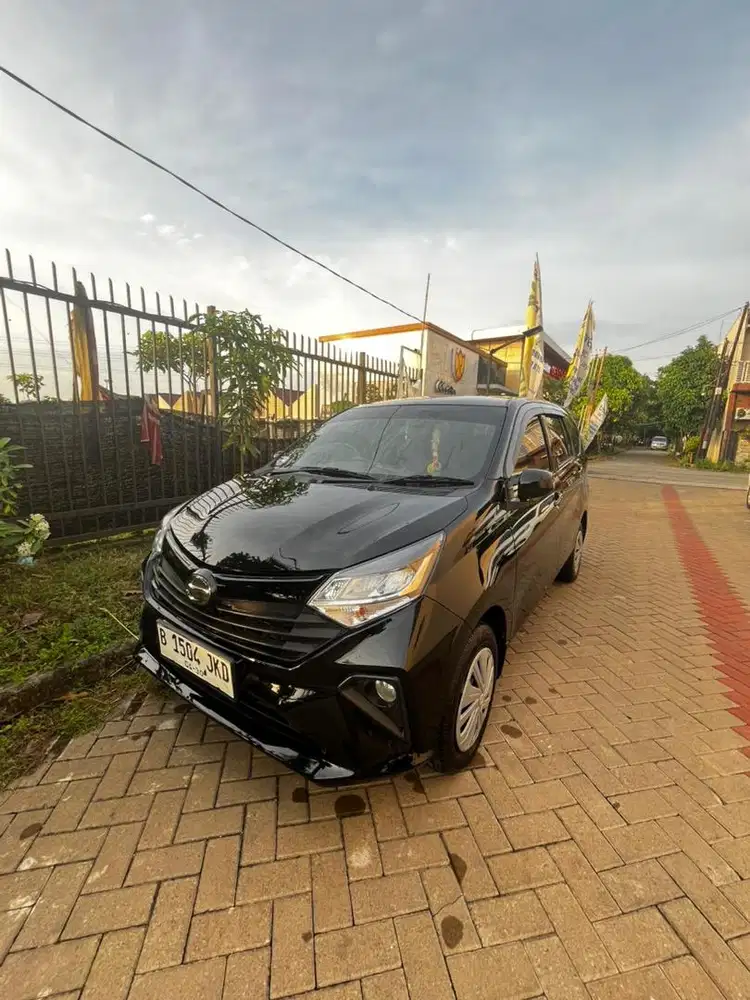 Sigra X 1.2 Matic 2025