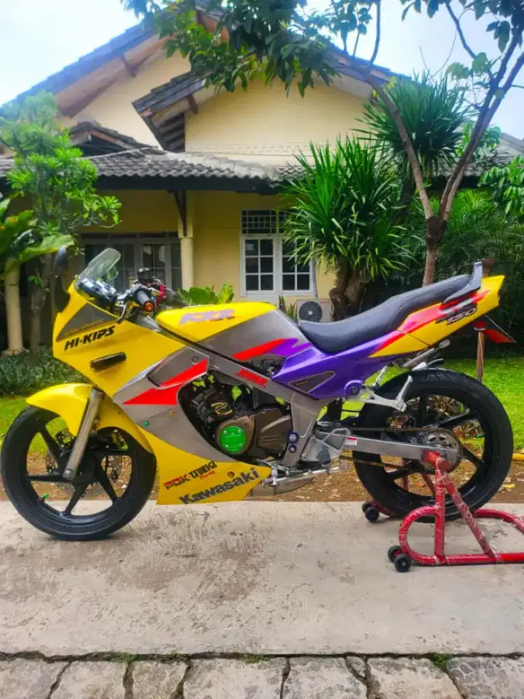 Kawasaki ninja R 2010 up Ssr Pajak Panjang