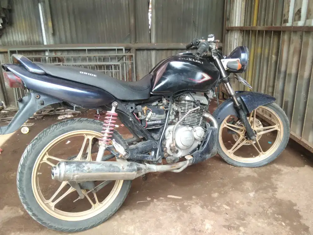 Jual Suzuki Thunder 125cc, 2008, Hitam, Mesin bagus, Body sesuai foto