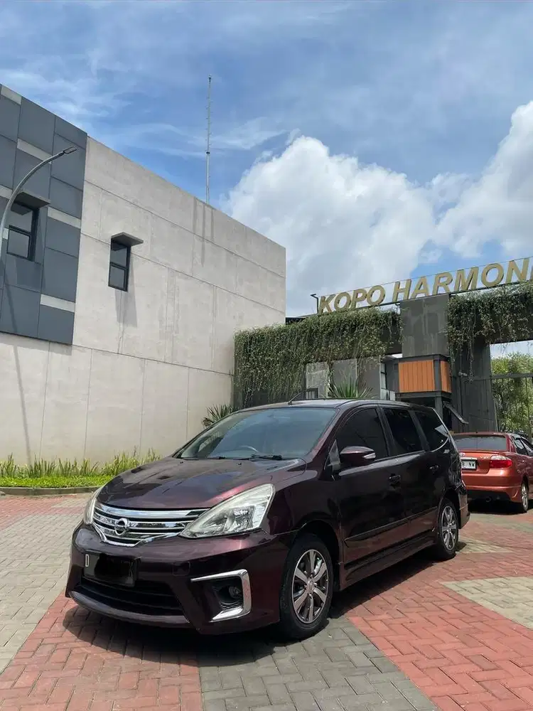 Nissan Grand Livina Xv 1.5 Mt 2017