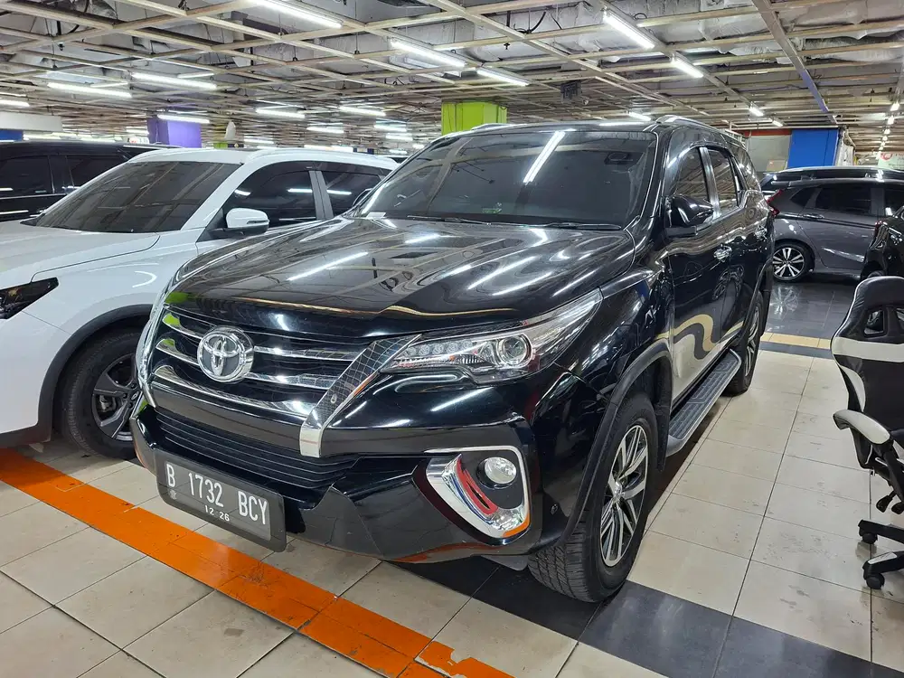 FORTUNER VRZ DIESEL 2016 HITAM
