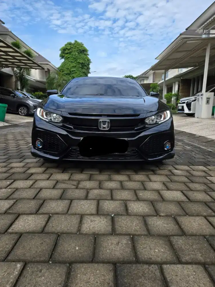 Honda Civic Turbo E 1.5 Hatcback