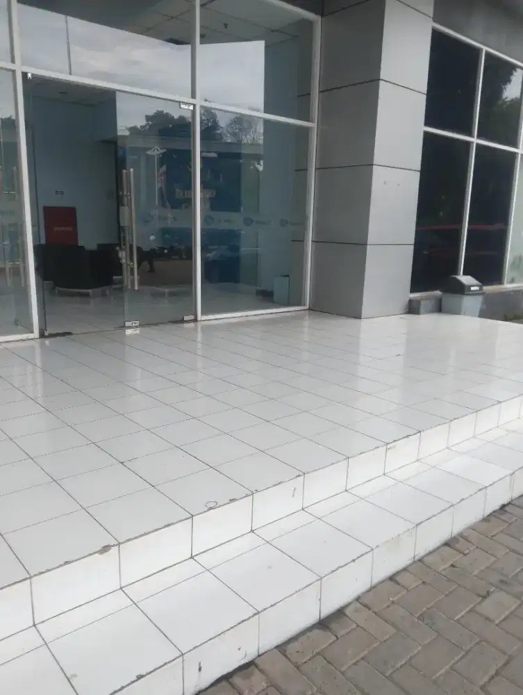 LOWONGAN DRIVER TAKSI BLUEBIRD GROUP