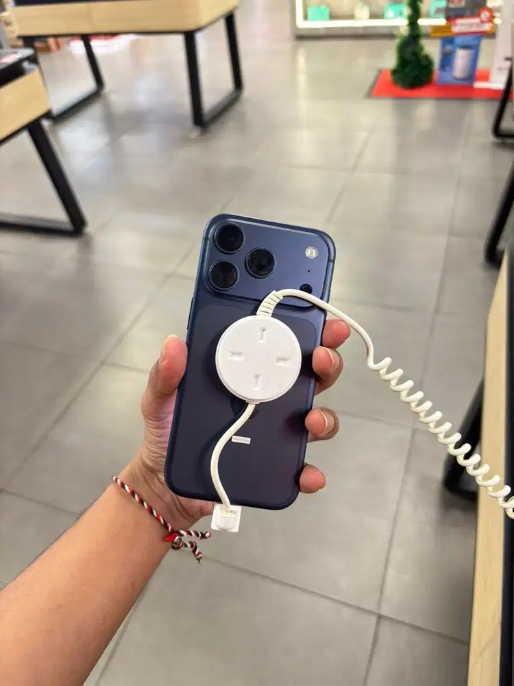 IPHONE 17 PROMAX 256 DEEPBLUE