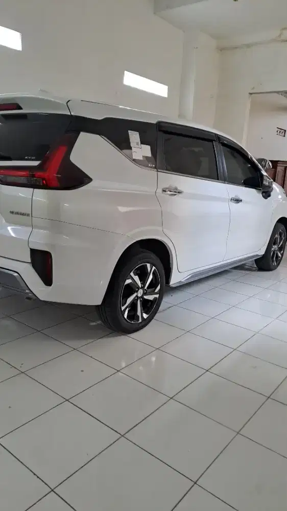 XPANDER ULTIMATE MATIC ISTIMEWA