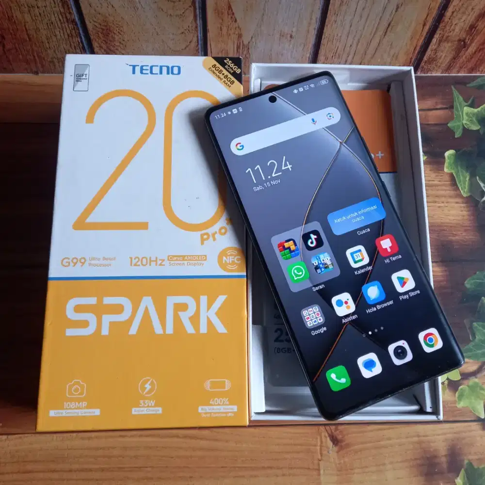 Tecno Spark 20 Pro Plus