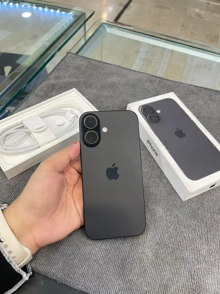 Iphone 16 128 Black Ibox on 06/mei/2026 fullset bh94%