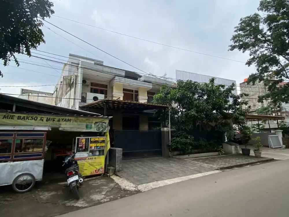 DIJUAL RUMAH LUAS AREA BURANGRANG DEKAT UNIVERSITAS LANGLANGBUANA