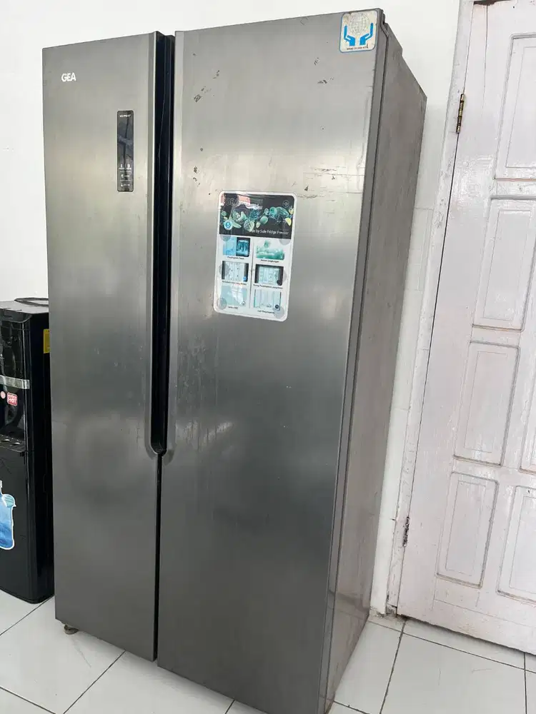KULKAS GEA G2D-472 2 PINTU SECOND