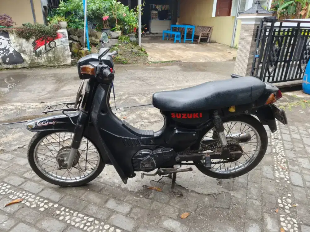 Suzuki RC thn 1993 plat  AB Bantul