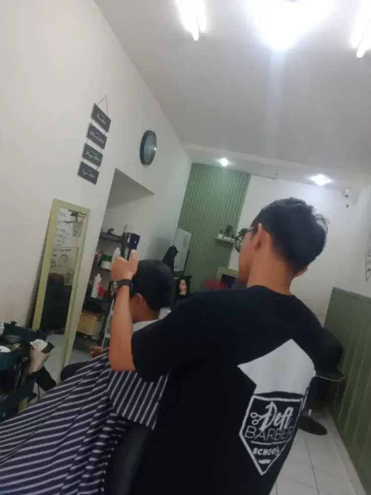 Pangkas Rambut Panggilan