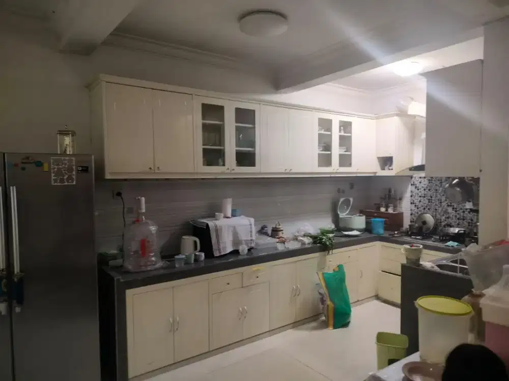 Disewakan Murah Rumah 2 Lantai di Ikan Ikan Malang Siap Huni