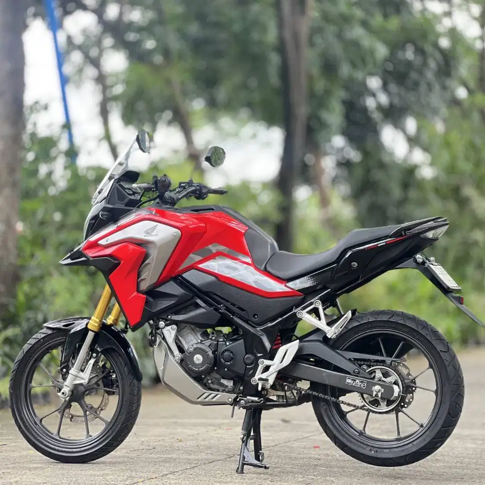 HONDA CBX 150 2023 MERAH SILVER KM 6K PAJAK PANJANG SIAP TOURING