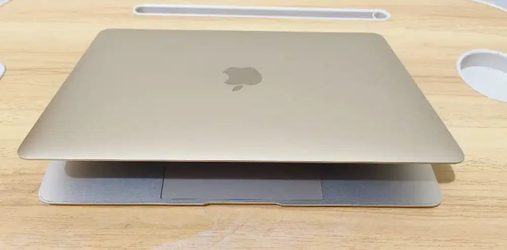 Macbook Retina Gold 12 2017