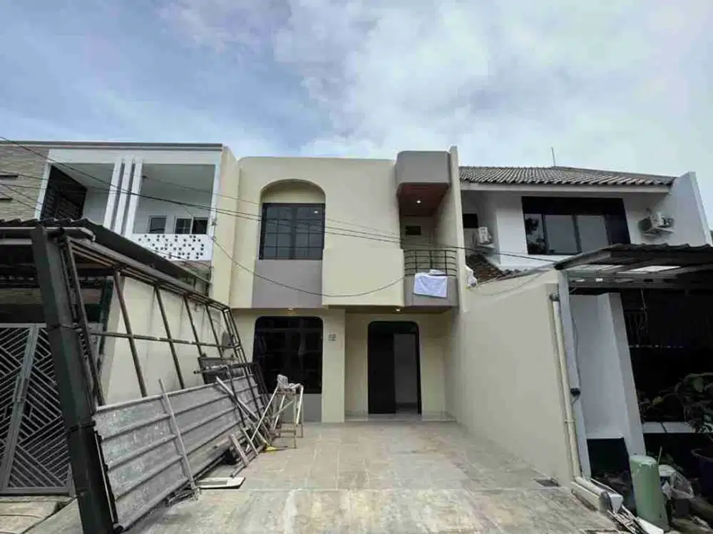 DIJUAL RUMAH DI SEKTOR 1 D, GADING SERPONG
