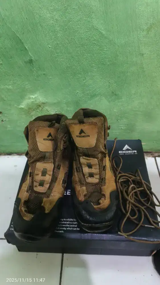 Sepatu original eiger