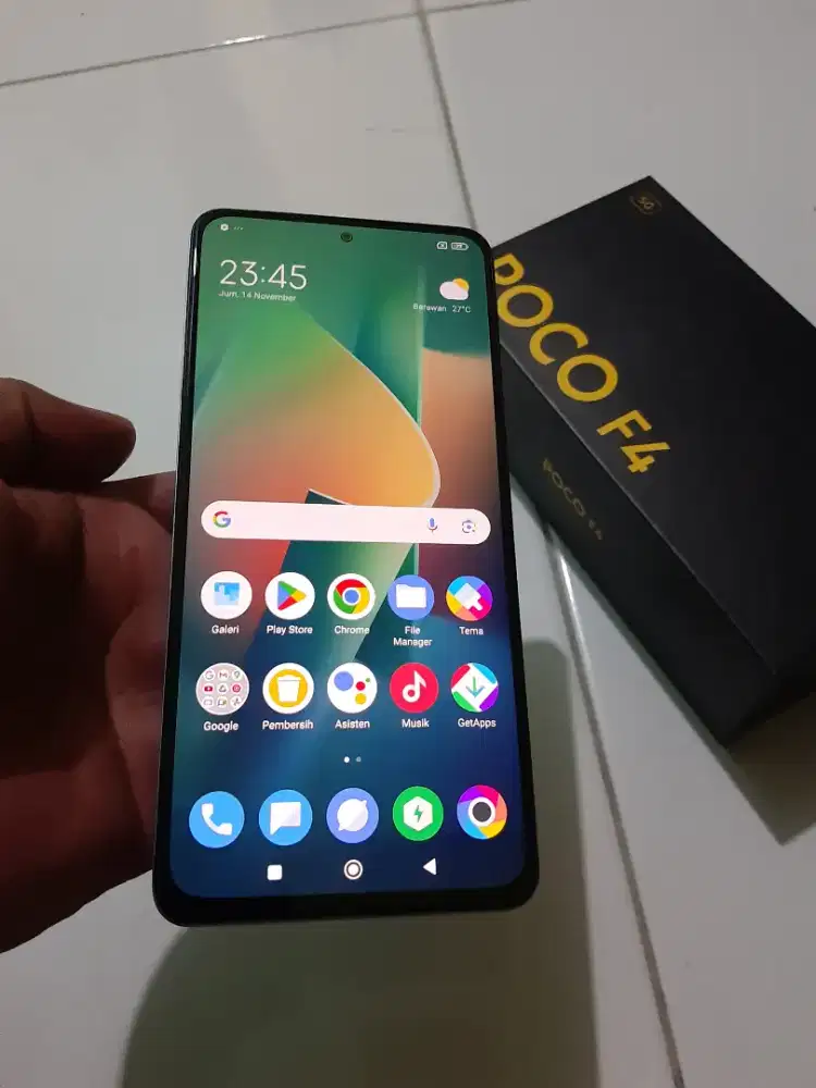 Poco f4 5g 8/256gb fullset