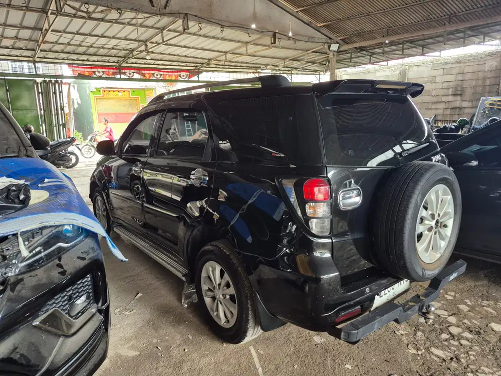 Daihatsu Terios 2013 Bensin