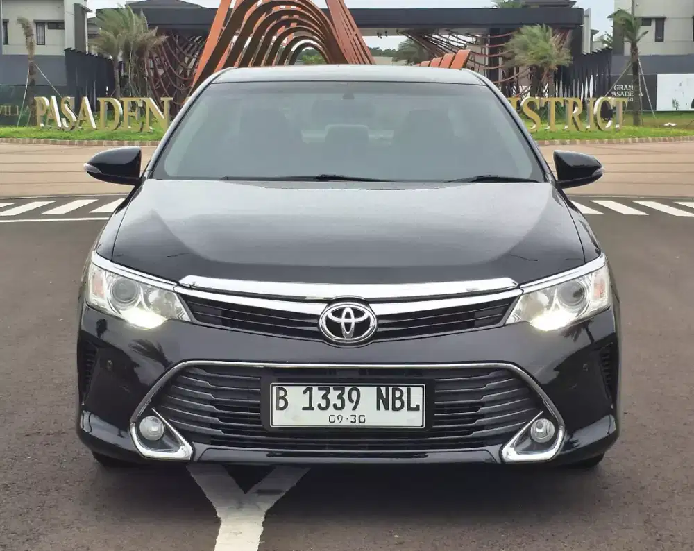 Toyota Camry 2.5 G at 2018